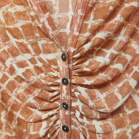 Free People- Sheer- 3/4 Button Front- Long Sleeve- Blouse- Red/Tan- Size Medium - Picture 11 of 16